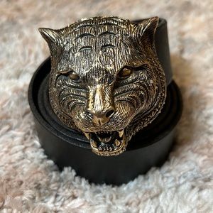 Gucci Feline belt size 105/42 serial# (407052 CVEOT)
